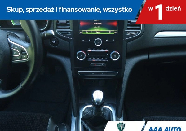 Renault Megane cena 59000 przebieg: 71001, rok produkcji 2017 z Sławno małe 326